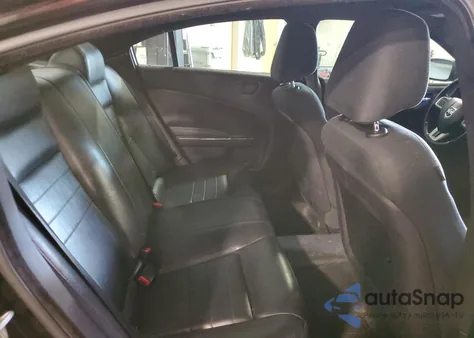 2011 Dodge Charger Police z USA, uszkodzony, nr VIN 2B3CL1CT2BH551806